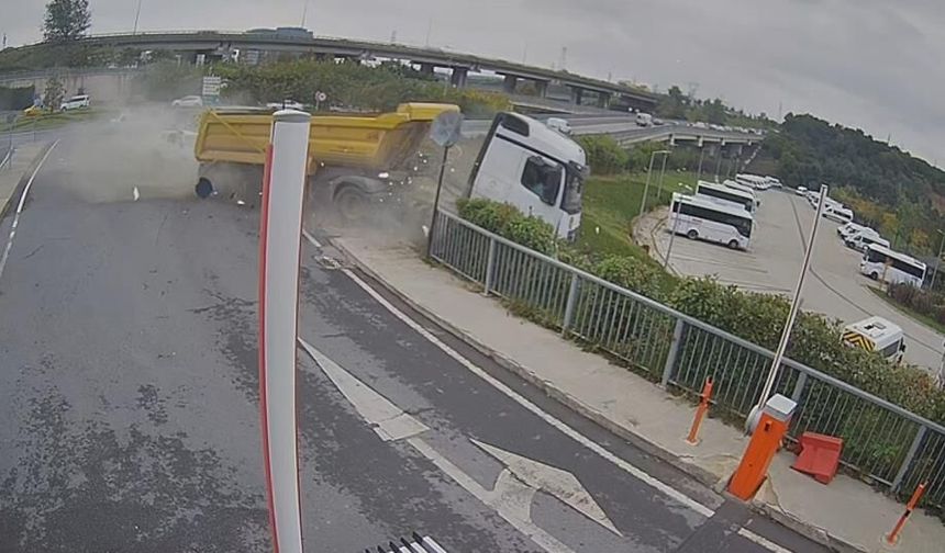 İstanbul'da hafriyat kamyonu dehşeti! Ortalık savaş alanına döndü