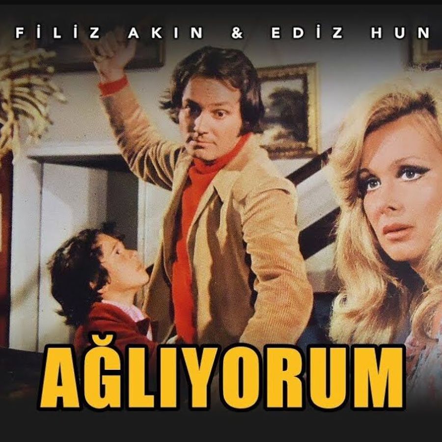 AĞLIYORUM