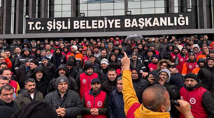 C H P Li Şişli Belediyesi Önünde Ücret Zammı Eylemi 3