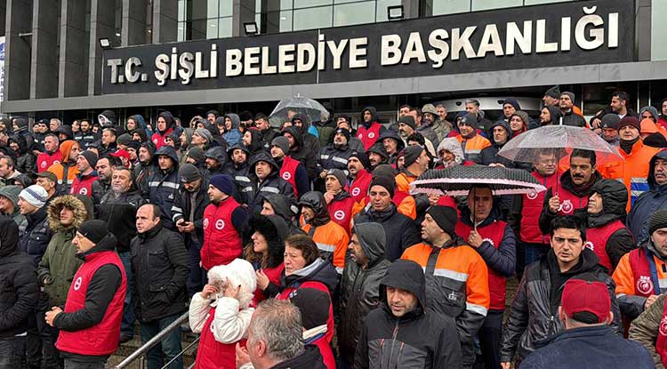 C H P Li Şişli Belediyesi Önünde Ücret Zammı Eylemi 4