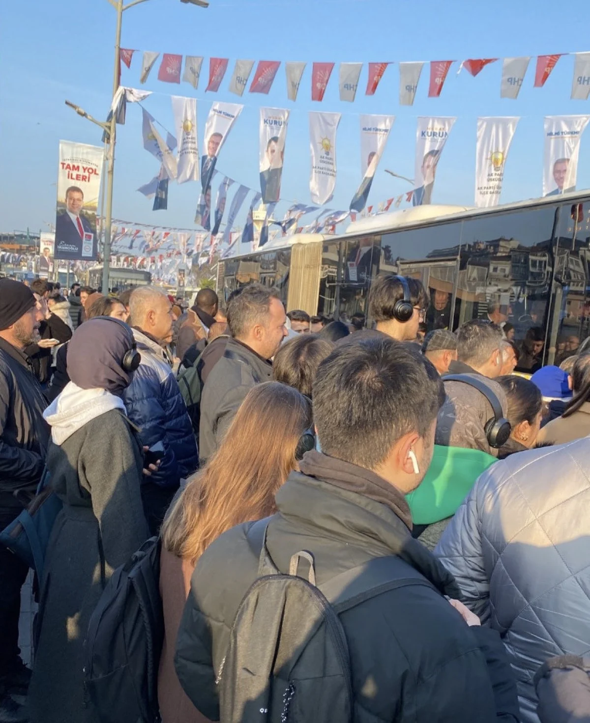 İstanbullular Yolda Kaldı, Metro Bir Kez Daha Arızalandı5