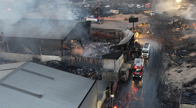 Ankara Sanayi Bölgesinde Çıkan Yangın 16 Saat Sonra Kontrol Altına Alındı 1