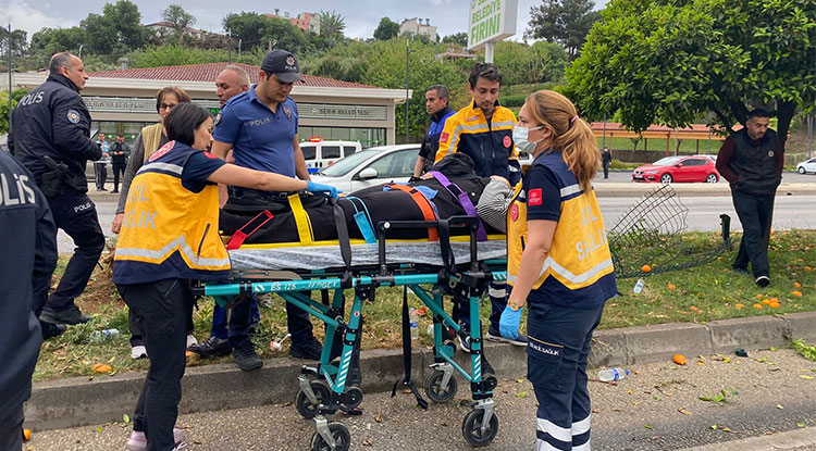 Antalya’da Korkunç Kaza 19 Kişi Yaralandı 2