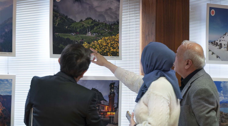 Londra'da Türkiye Yüzyılı Fotoğraf Sergisi Açıldı 1