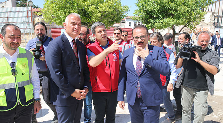 Bakan Ersoy, Hatay'da Ziyaret Ve Incelemelerde Bulundu 1