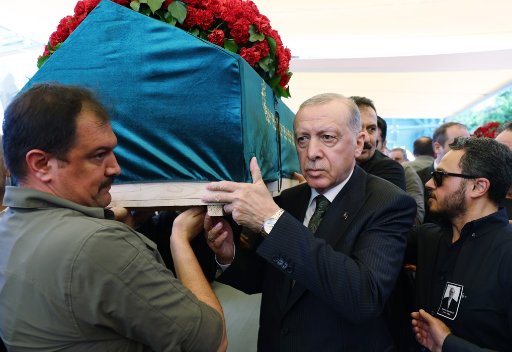 Cumhurbaşkanı Erdoğan, Özer Uçuran Çiller'in Cenazesine Katıldı3