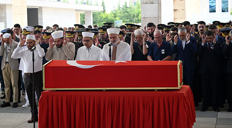 Şehit Piyade Yarbay Demirkan, Son Yolculuğuna Uğurlandı