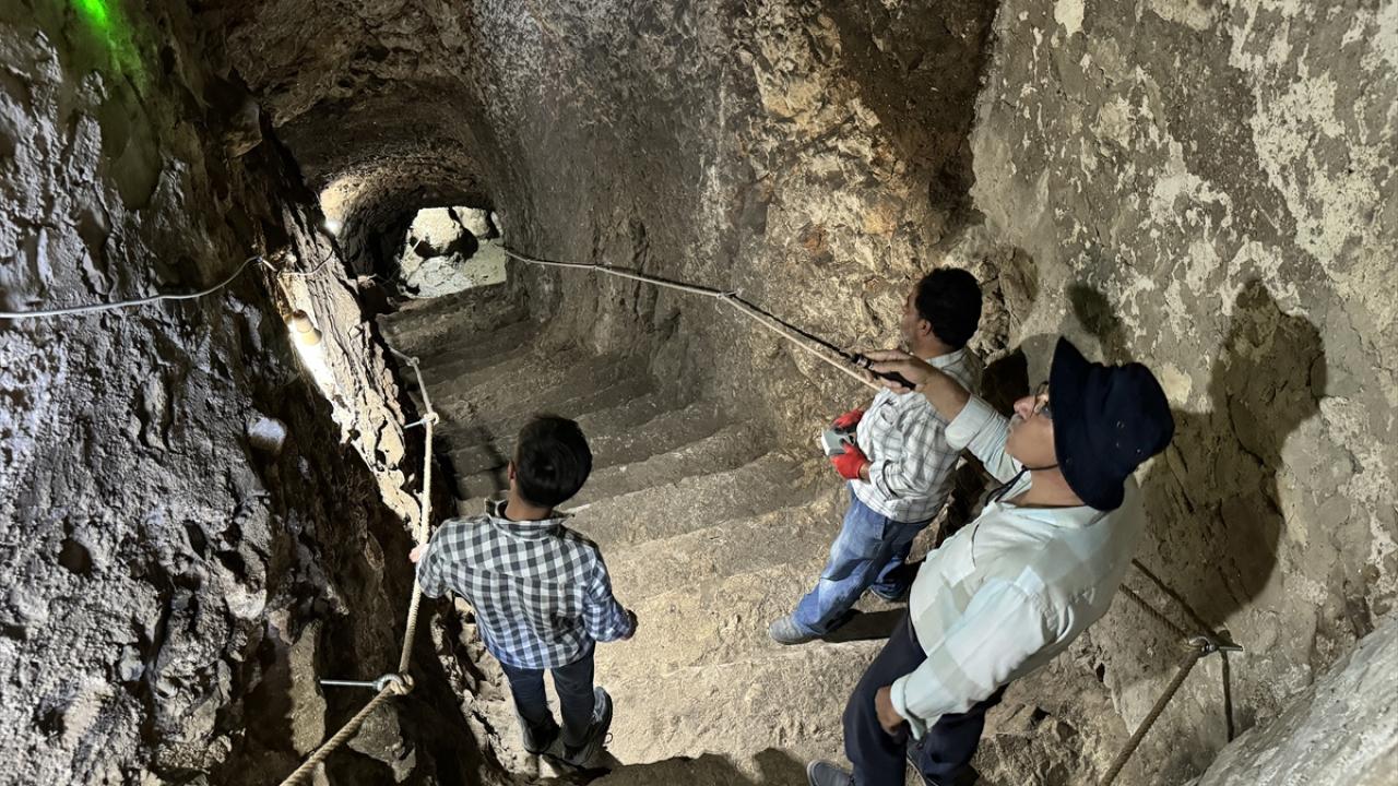 Elazığ'da Yaklaşık 2 Bin 800 Yıllık Su Sarnıcı Turizme Kazandırıldı1