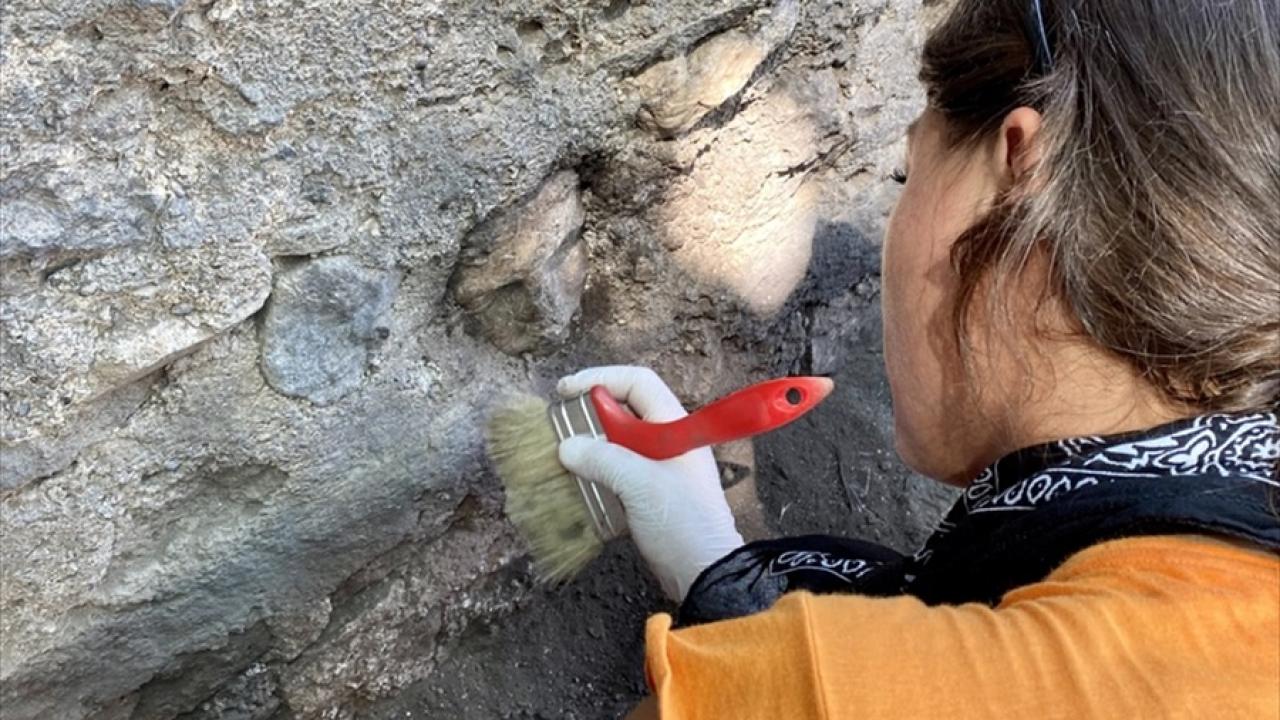 Fethiye Kalesi Kazısında Heykel Başı Bulundu1