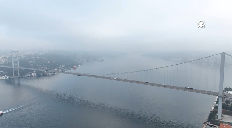 İstanbul'un Bazı Bölgelerinde Sis Etkili Oldu1