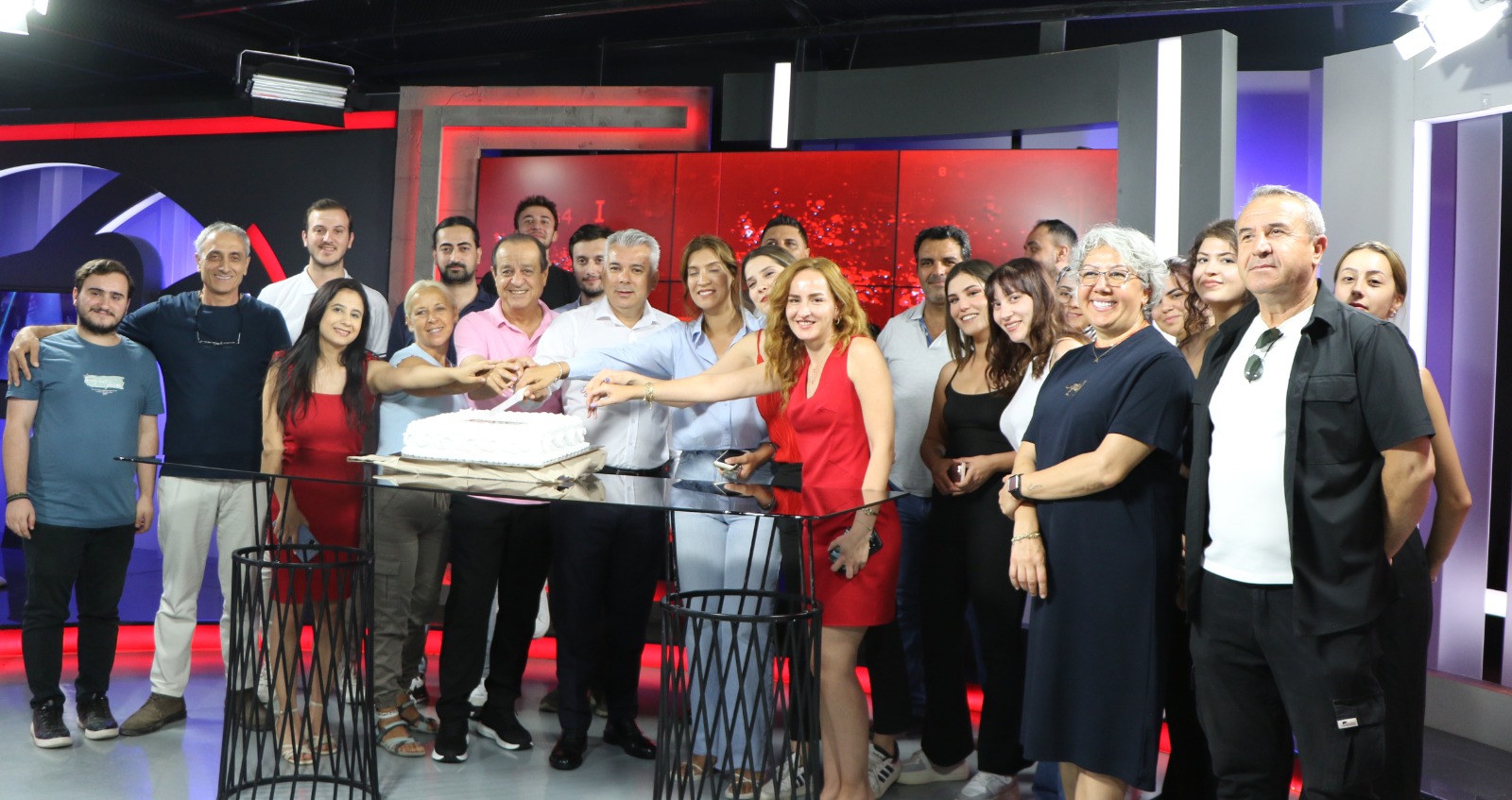 Lider Haber Tv ‘3 Yaşına’ Bastı 1