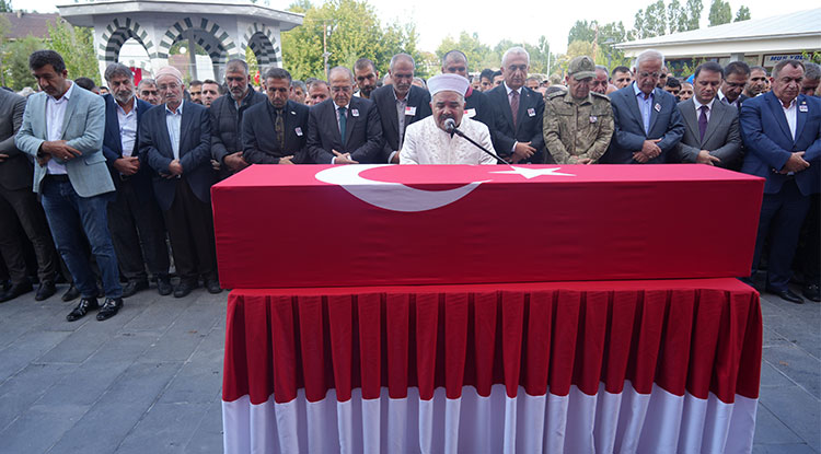 Şehit Piyade Sözleşmeli Er Maşallah Abakay, Son Yolculuğuna Uğurlandı 1