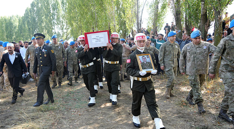 Şehit Piyade Sözleşmeli Er Maşallah Abakay, Son Yolculuğuna Uğurlandı 2