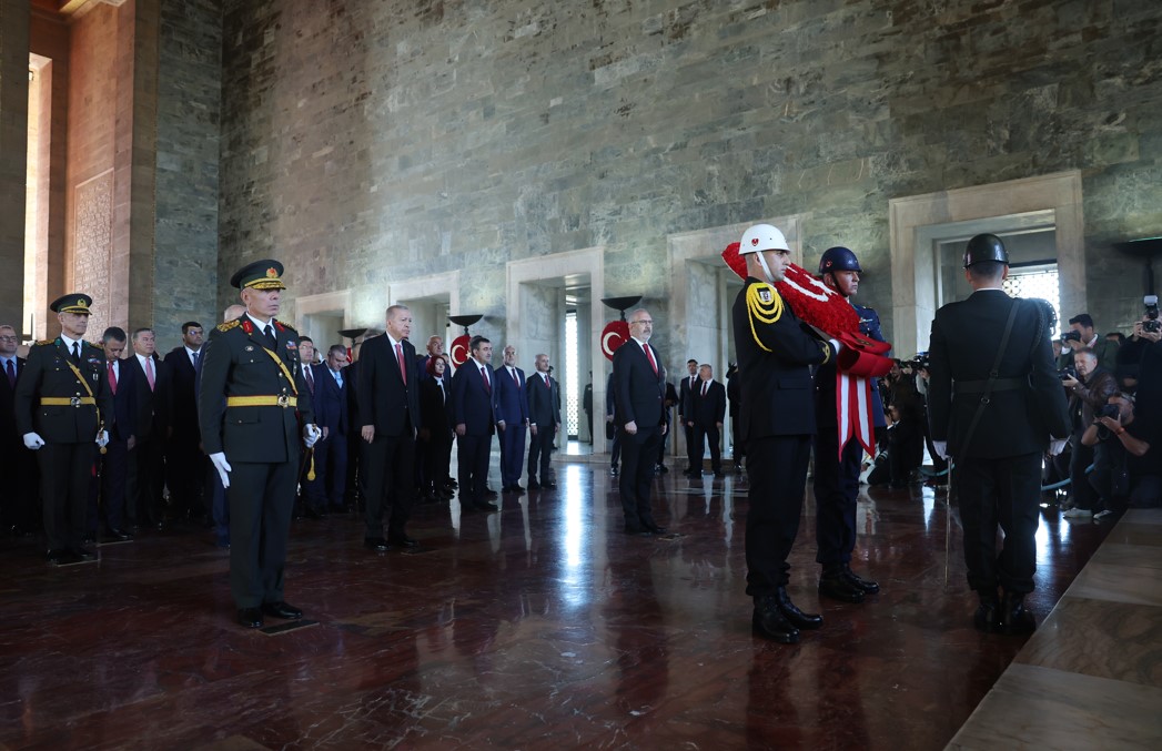 Erdoğan Başkanlığındaki Devlet Erkanı, Anıtkabir'de3