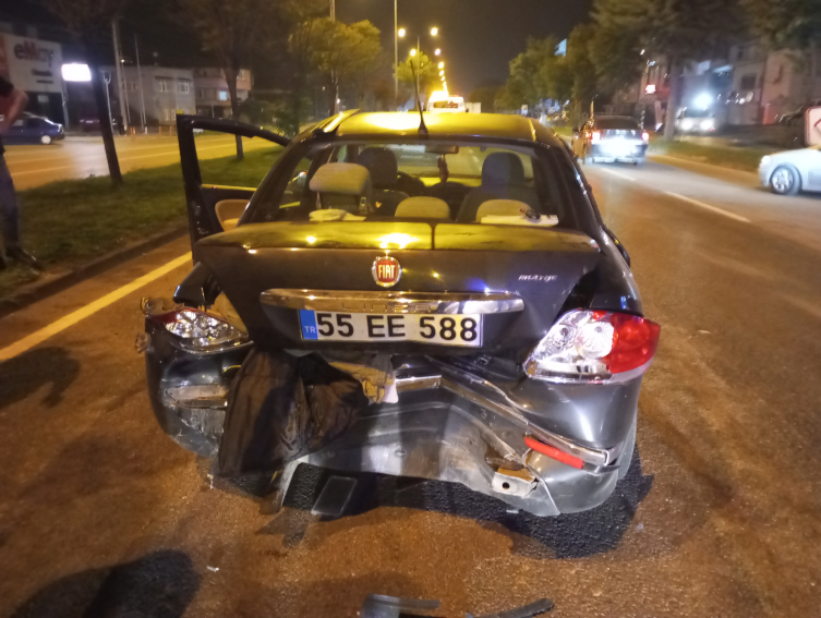 Samsun'da Zincirleme Trafik Kazasında 13 Kişi Yaralandı1