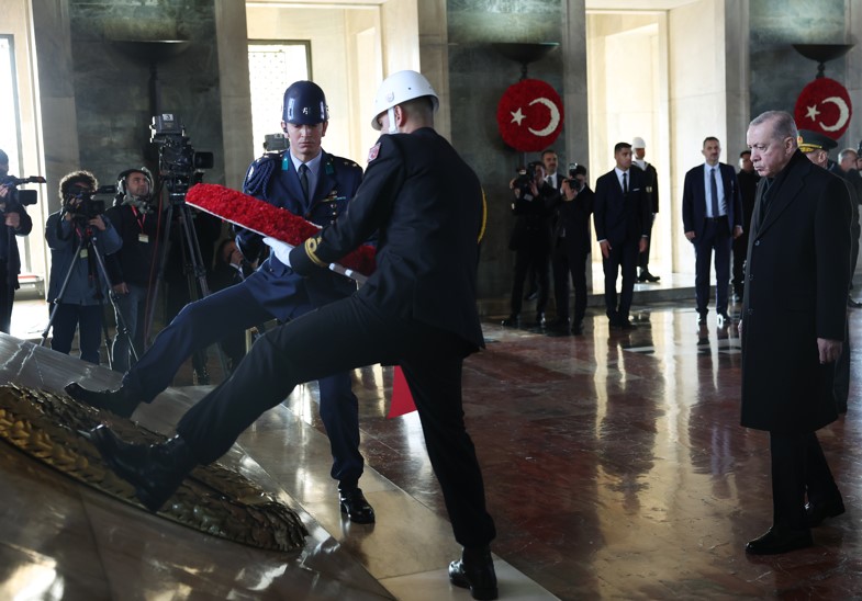 Büyük Önder Atatürk Için Anıtkabir'de Devlet Töreni Düzenlendi1