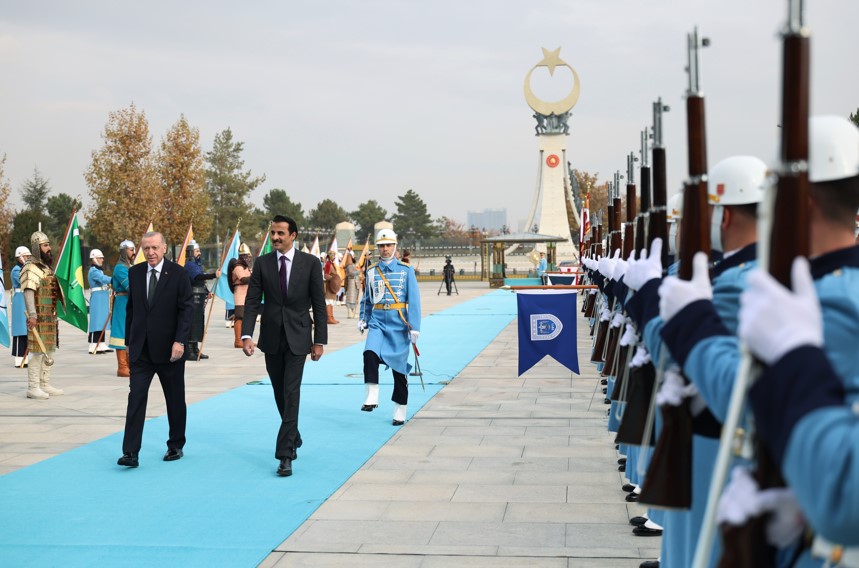 Cumhurbaşkanı Erdoğan, Katar Emiri Al Sani'yi Resmi Törenle Karşıladı