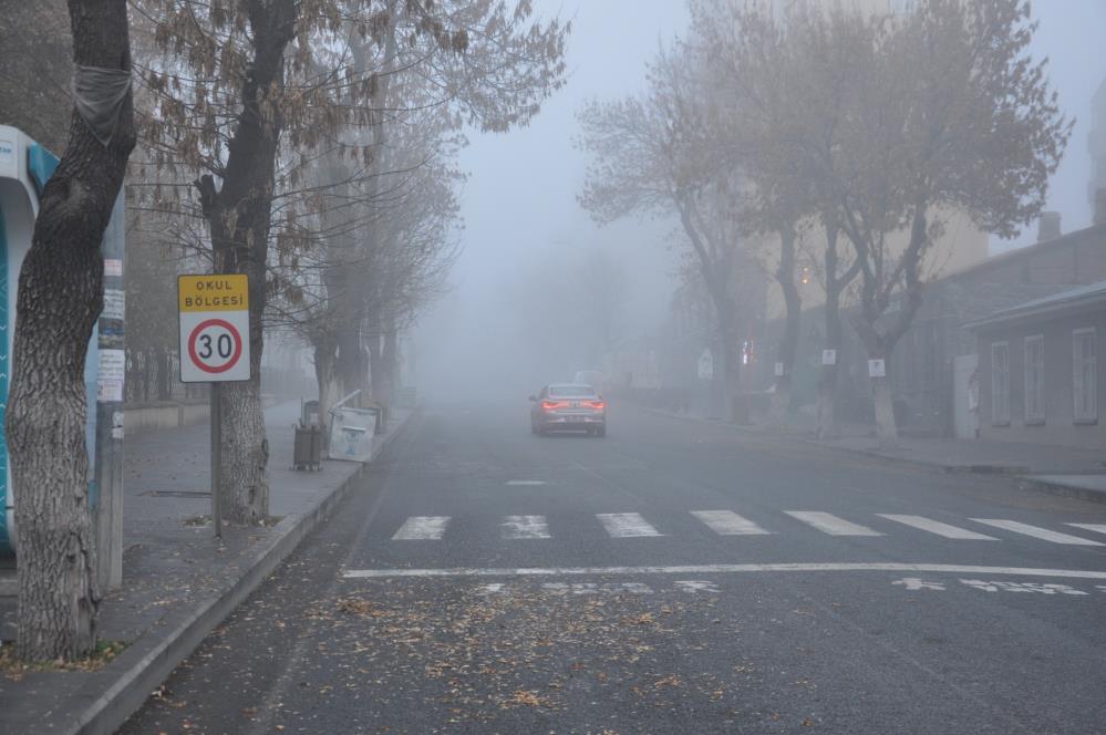 Kars'ta Yoğun Sis1