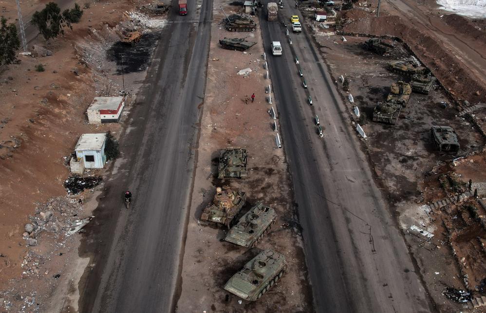 Esad’dan Geriye Şam’ın Girişine Konuşlandırdığı Tanklar Kaldı2