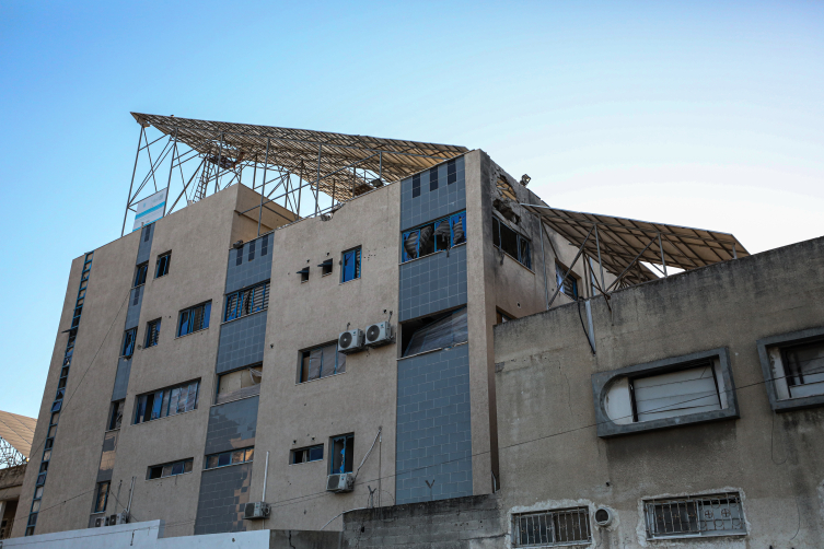 İsrail, Gazze Şeridi'ndeki El Ehli Baptist Hastanesine Saldırı Düzenledi2