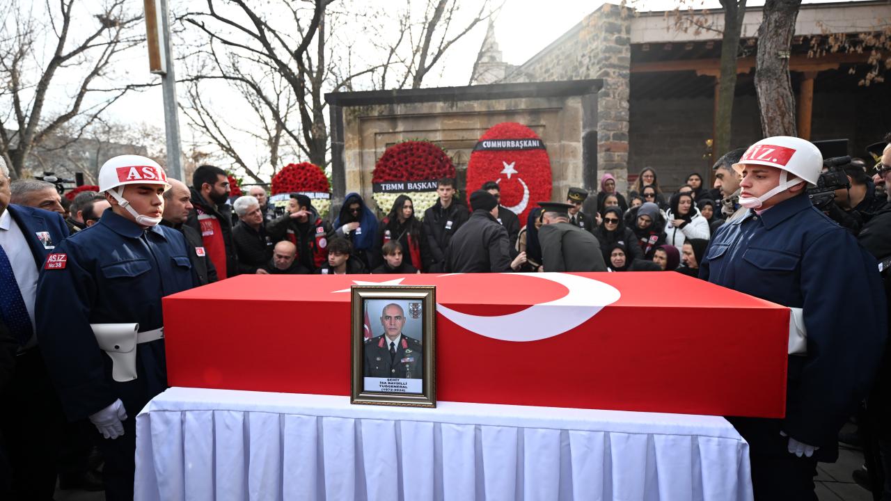 Şehit Tuğgeneral İsa Baydilli, Kayseri'de Son Yolculuğuna Uğurlandı