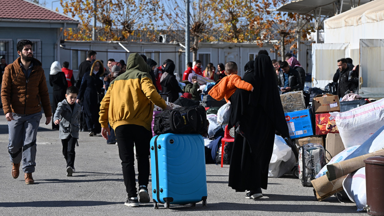 Suriyelilerin Ülkelerine Dönüşü Sürüyor2