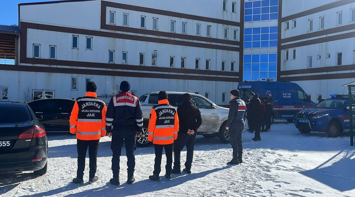 Yıldız Dağı Kayak Merkezi'nde Bir Oteldeki Patlamada 2 Antrenör Ve 2 Sporcu Yaralandı