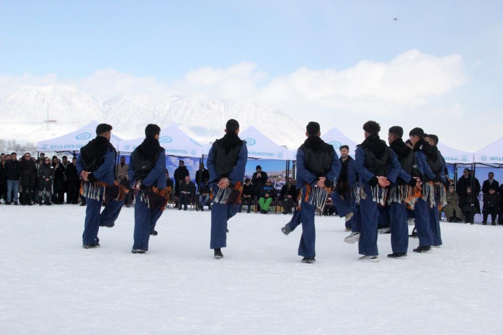 Bitlis'te 4. Kar Festivali Renkli Görüntülere Sahne Oldu1