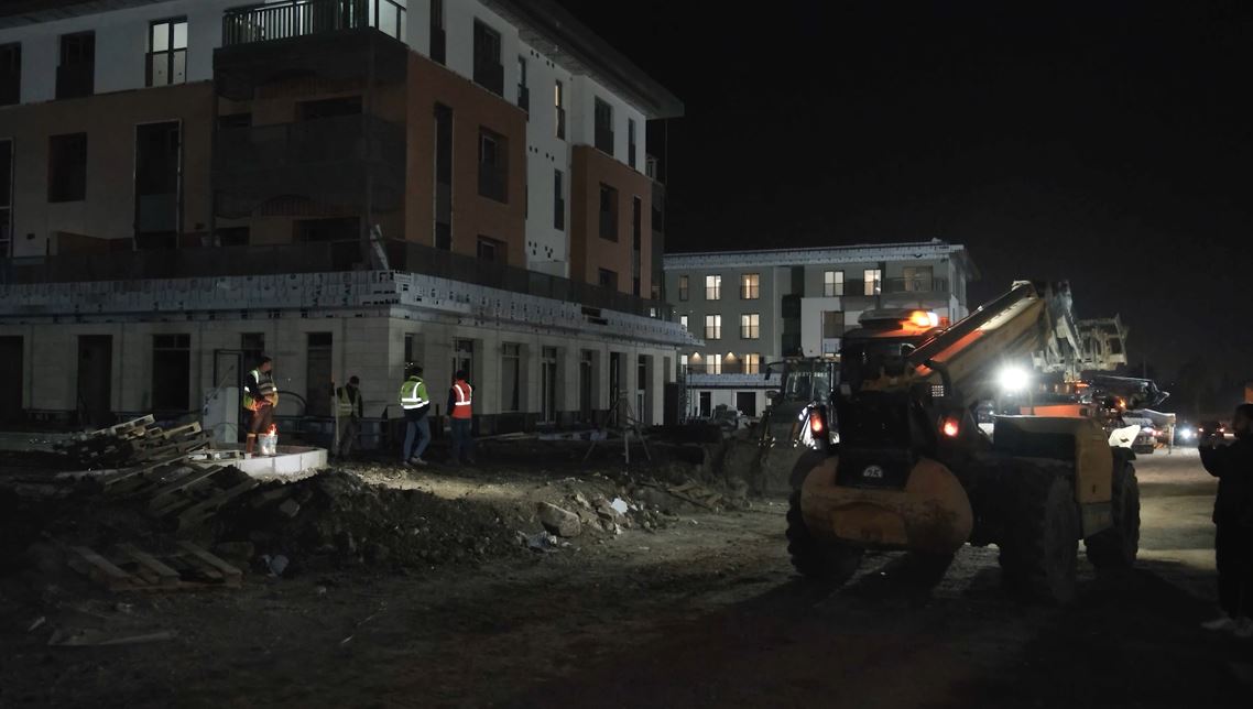 Bakan Kurum, Kahramanmaraş'taki Yeniden Inşa Çalışmalarının Görüntülerini Paylaştı