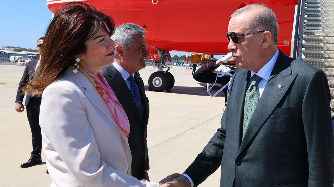 Cumhurbaskani Erdogan Roma Büyükelçisi Elif Çomoğlu Ülgen