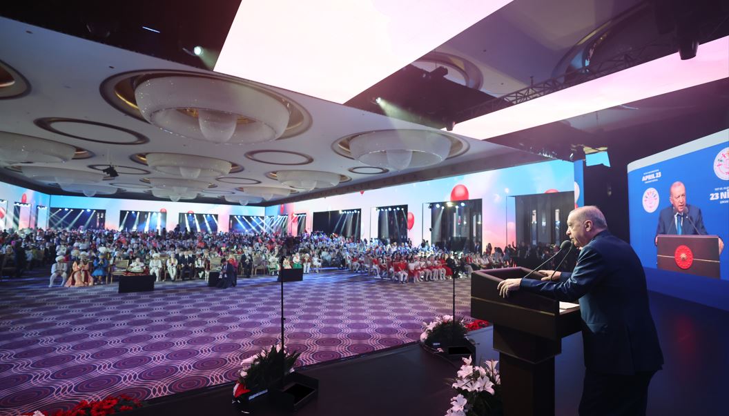 Cumhurbaşkanı Erdoğan Trt 47. Uluslararası 23 Nisan Çocuk Şenliği1