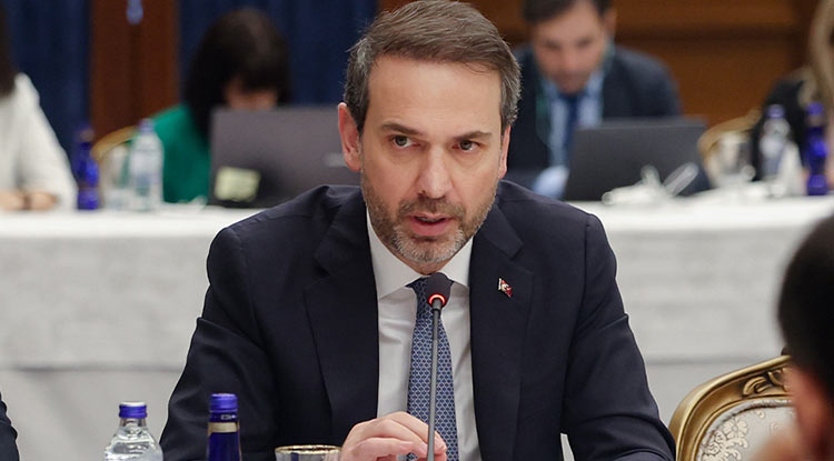 Enerji Ve Tabii Kaynaklar Bakanı Alparslan Bayraktar Eletriğe Zam Açıklaması