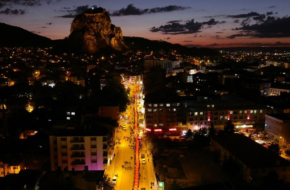 19 Mayıs’a Yakışan Yürüyüş 1000 Metrelik Türk Bayrağıyla Tarihi An2