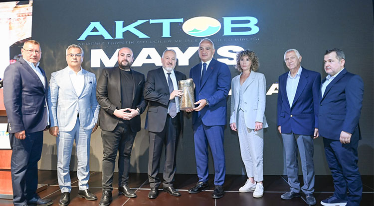 Bakan Ersoy Alanya, Aspendos, Side Ve Patara Gece Ziyaretine Açıldı 2