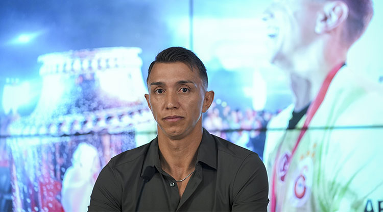 Fernando Muslera, Galatasaray’a Veda Etti