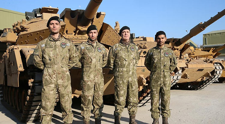 Gerçek Bir Asker Dizisi Siyah Bere 6