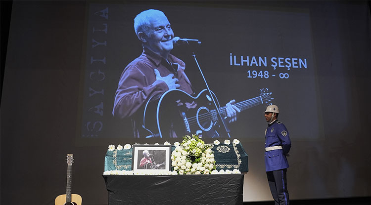 Hayatını Kaybeden Usta Sanatçı İlhan Şeşen Için Tören Düzenlendi