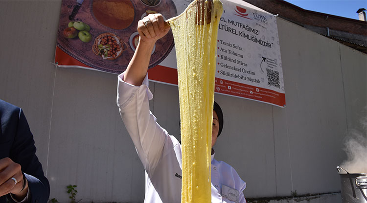 Trabzon'da Türk Mutfağı Haftasında Coğrafi Işaretli Ürünler Tanıtıldı 1