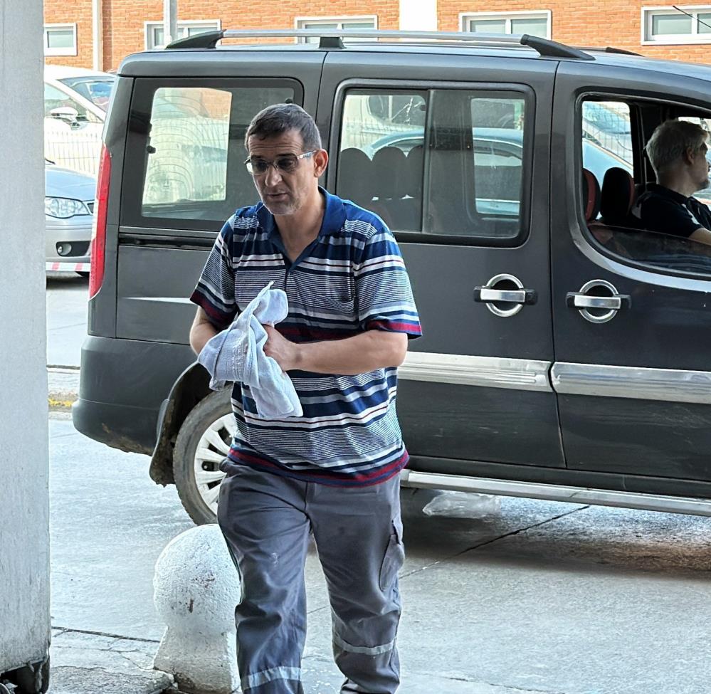 Acemi Kasaplar Hastanenin Yolunu Tuttu3