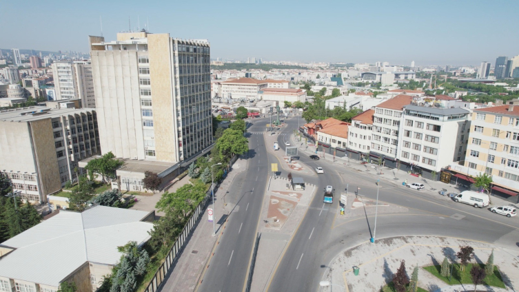 Ankara’da Bayram Sabahı Yollar Boş Kaldı1