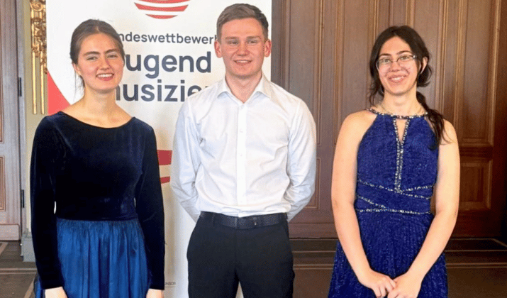 Genç Türk Piyanist Almanya’da Düzenlenen Yarışmada Zirveye Çıktı (3)
