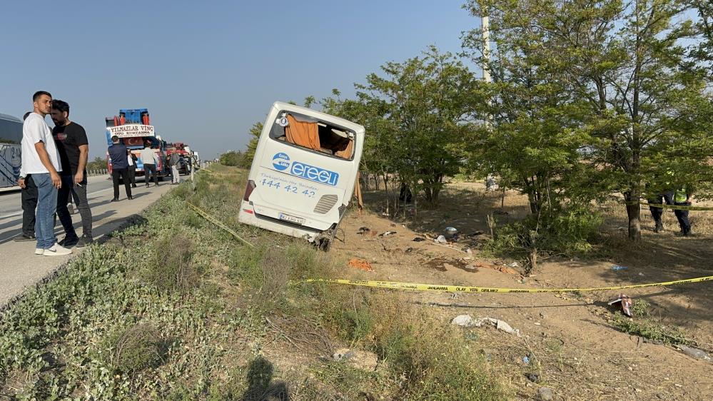 Konya’da Yolcu Otobüsü Devrildi1