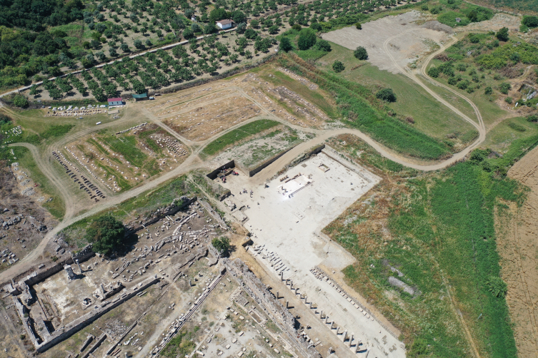Magnesia Antik Kenti Aa 237398