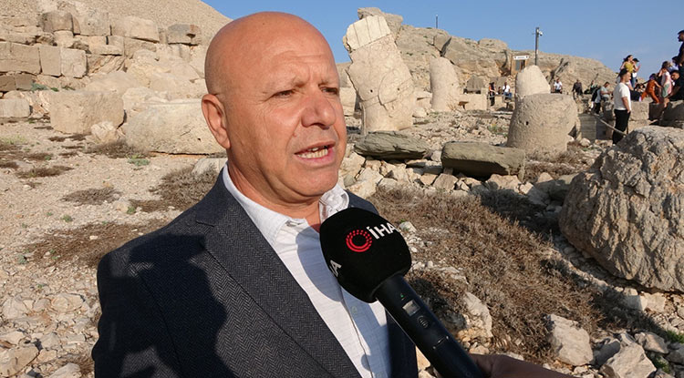 Nemrut Dağı Binlerce Turisti Ağırladı 3