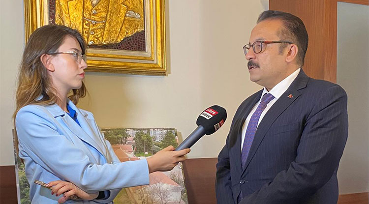 Antalya Müzesi Tartışmalarına Net Cevap Manipülasyon Var, Yeni Bina Şart
