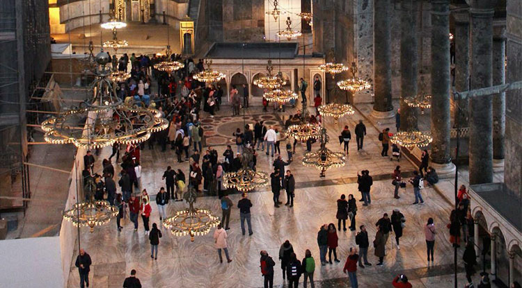 Ayasofya I Kebir Camii 40 Milyon Ziyaretçiyle Rekor Kırdı 5