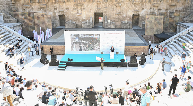 Bakan Ersoy Tanıttı Aspendos’ta 3 Büyük Keşif 4