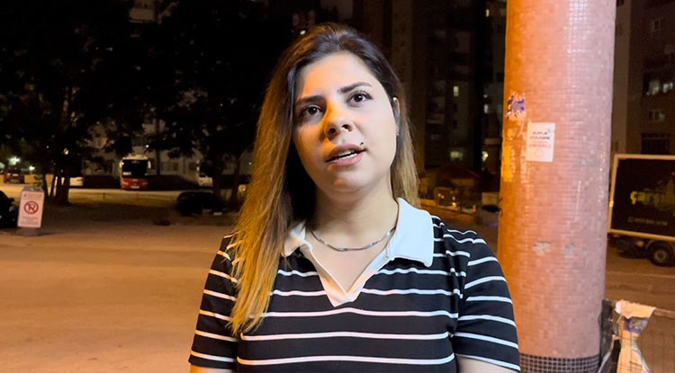 Bursa Da Işe Giden Kadın Köpeklerinin Saldırısına Uğradı