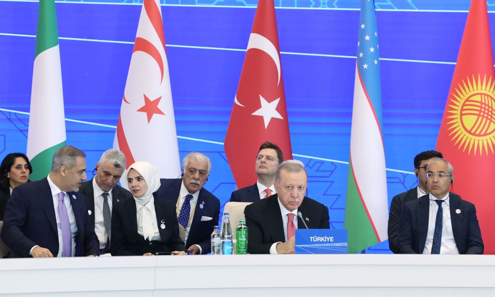 Erdoğan Ekonomik İşbirliği Teşkilatı 17. Zirvesi1