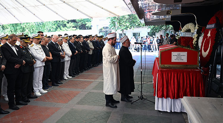 Hatay'da Şehit Olan Muhafız Er İstanbul'da Son Yolculuğuna Uğurlandı 1